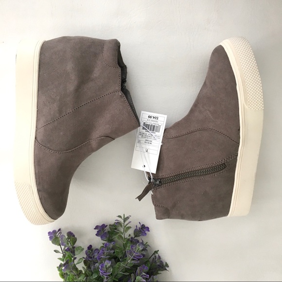 NWT Universal Thread Cindy Platform Wedge Sneakers - Picture 3 of 5